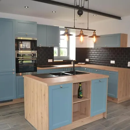 Дом отдыха Du Bois La Dame *